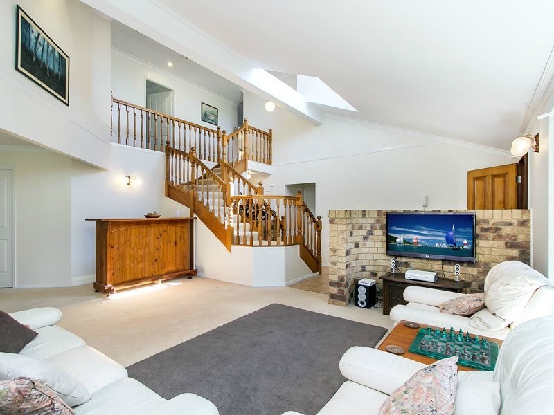 23 Weston Drive, Bunya QLD 4055