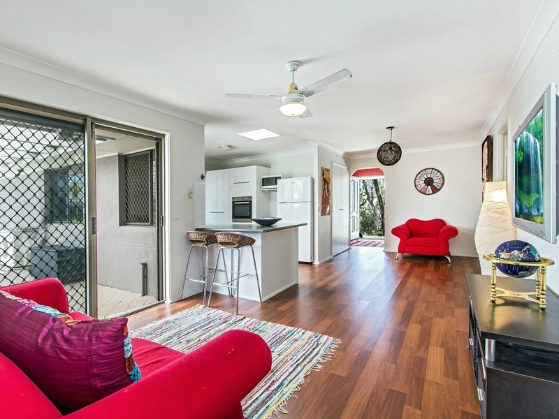 18 Edwards Drive, Albany Creek QLD 4035