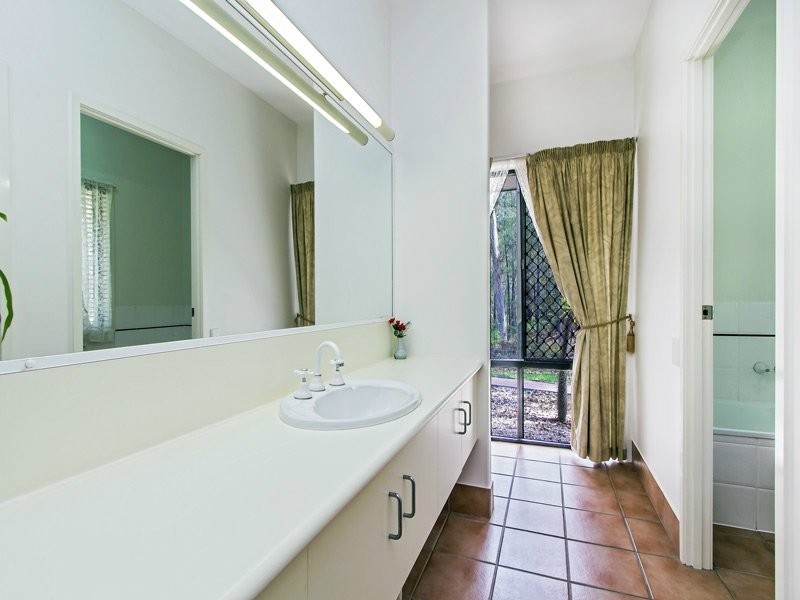 17 Wagtail Place, Warner QLD 4500
