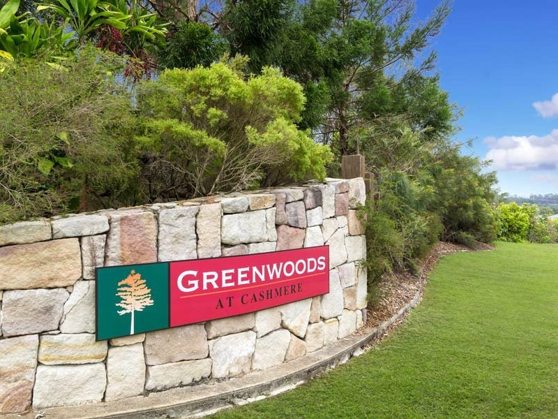 6 Colin Place, Cashmere QLD 4500