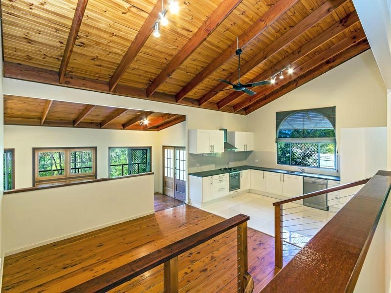6 Weber Court, Bunya QLD 4055