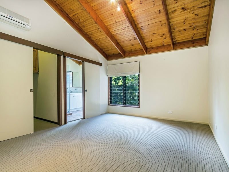 6 Weber Court, Bunya QLD 4055