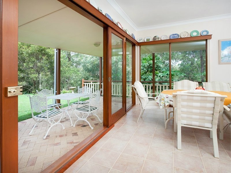 6 Sanctuary Court, Eatons Hill QLD 4037