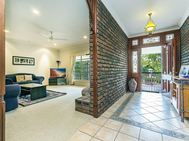 3 Bracken Court, Cashmere QLD 4500