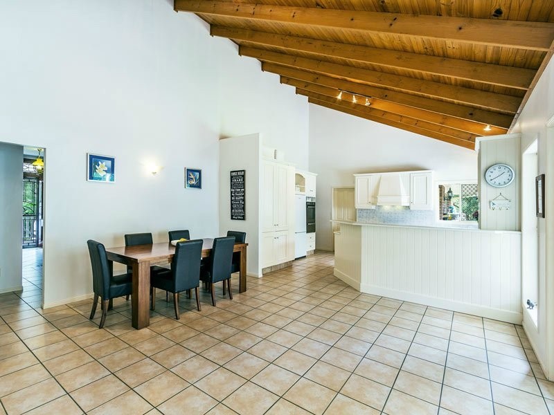 3 Bracken Court, Cashmere QLD 4500