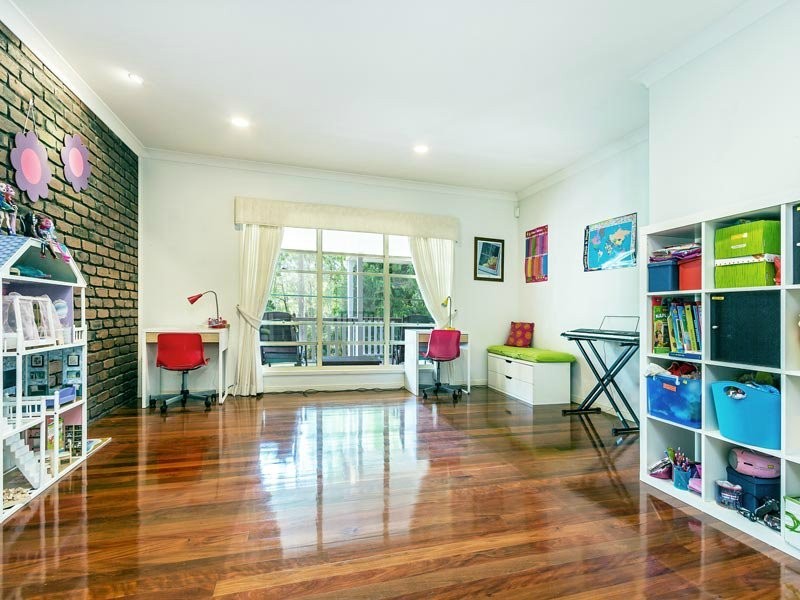 3 Bracken Court, Cashmere QLD 4500