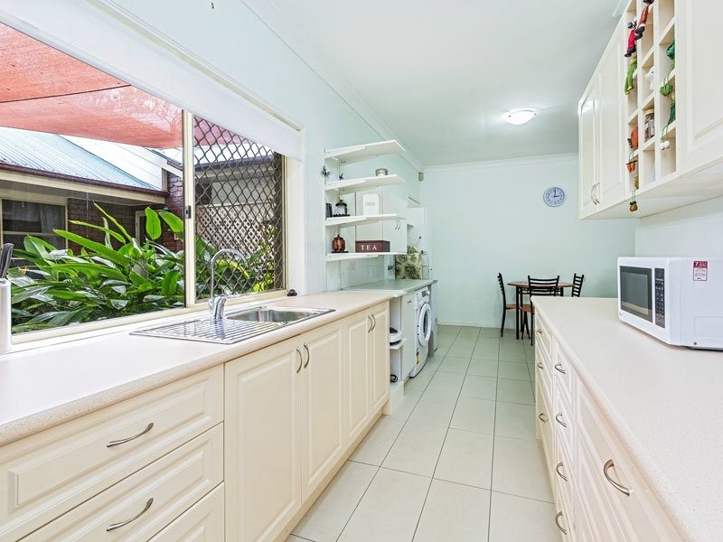 3 Bracken Court, Cashmere QLD 4500