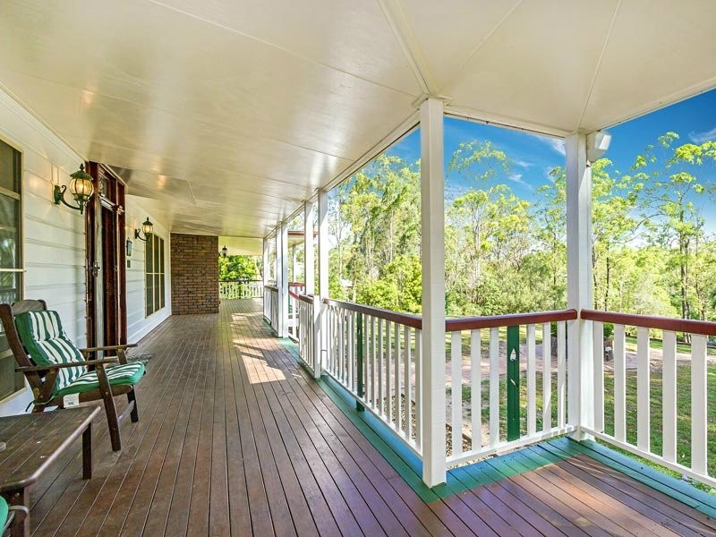 3 Bracken Court, Cashmere QLD 4500