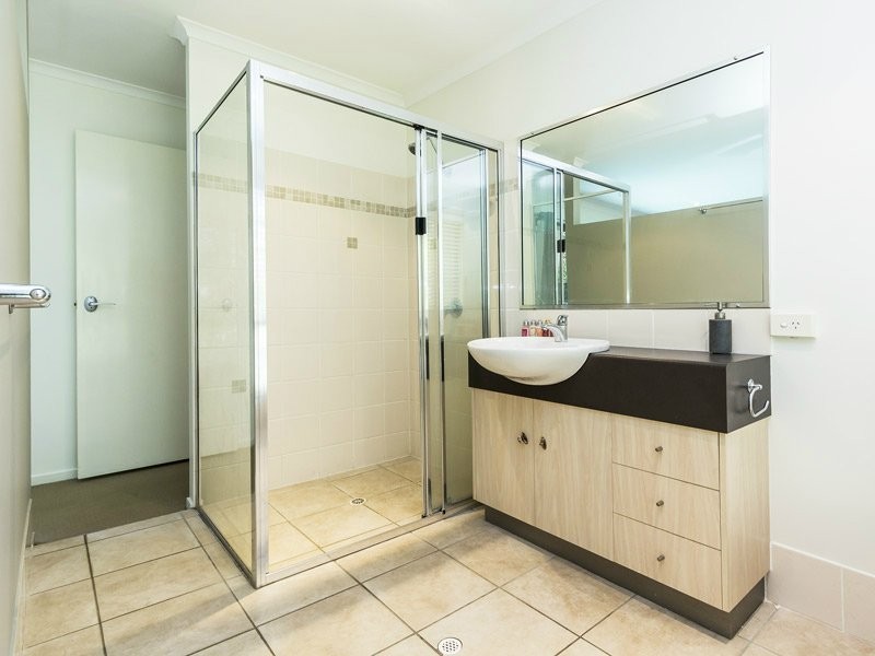 55 Boondooma Street, Albany Creek QLD 4035