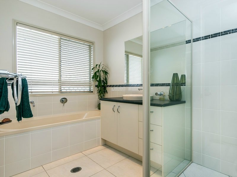 10 Wilkinson Court, Warner QLD 4500