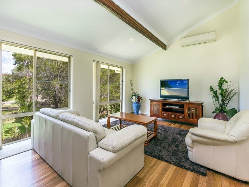 106 Cressbrook Drive, Albany Creek QLD 4035