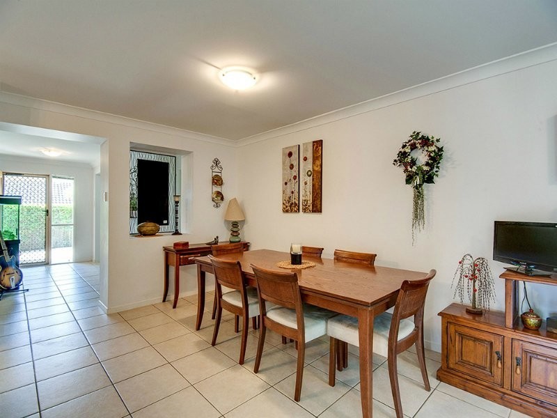 6 Katelyn Court, Cashmere QLD 4500