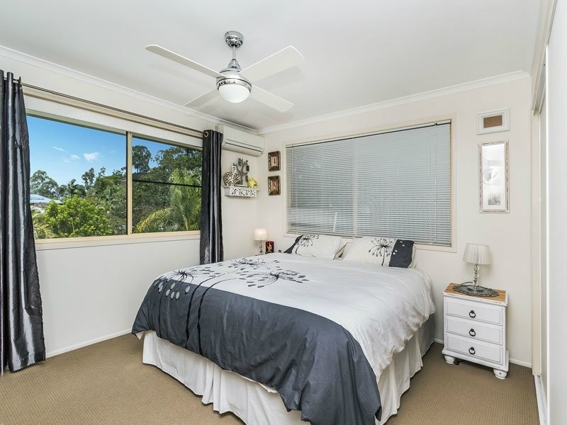 2/16 Orion Avenue, Eatons Hill QLD 4037