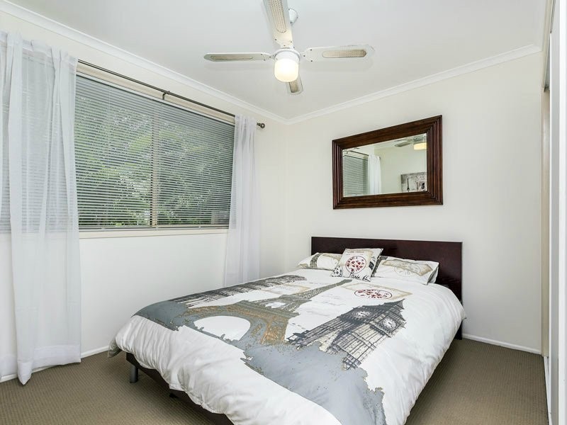 2/16 Orion Avenue, Eatons Hill QLD 4037
