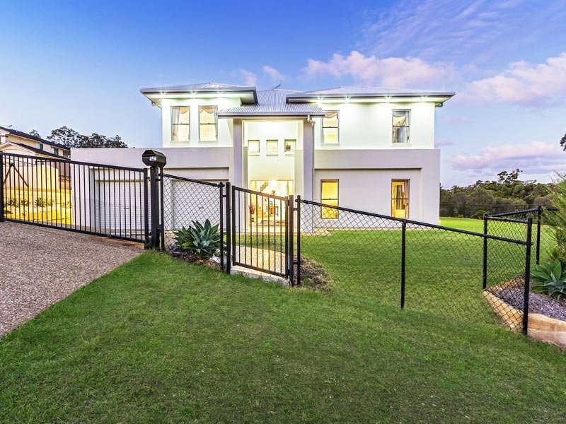 2 Gracie Court, Cashmere QLD 4500
