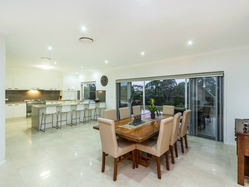 2 Gracie Court, Cashmere QLD 4500