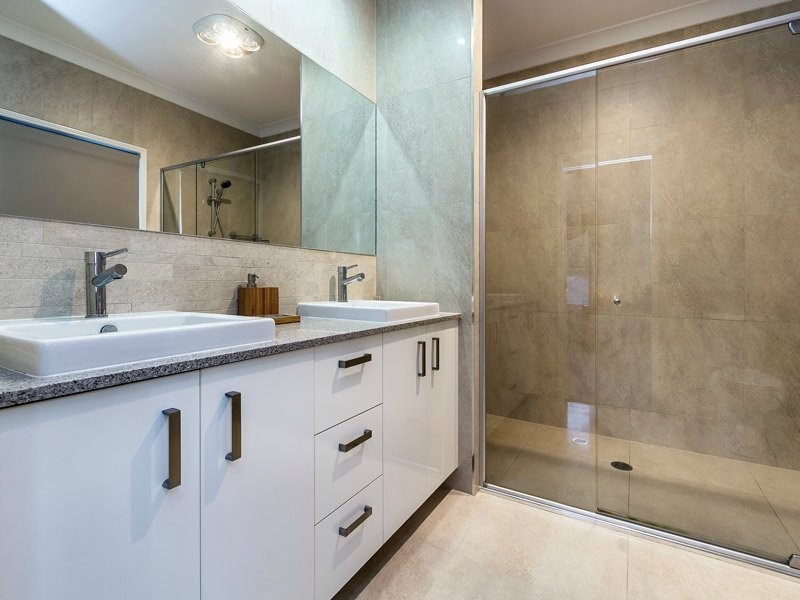 2 Gracie Court, Cashmere QLD 4500