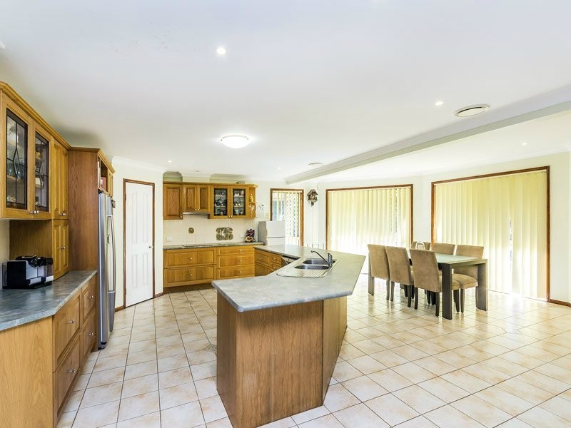 21 Mercedes St, Joyner QLD 4500