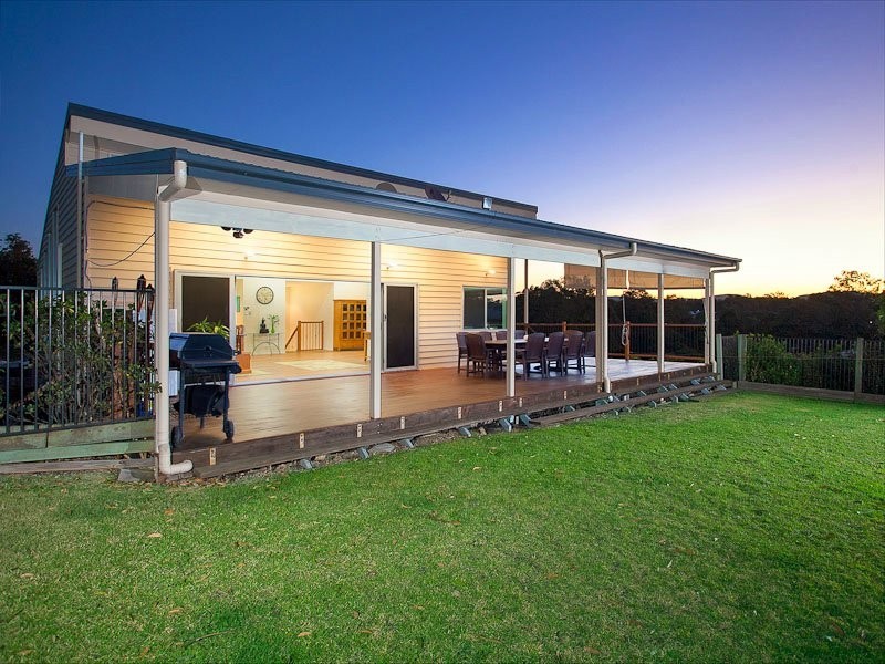 7 Lee Close, Albany Creek QLD 4035