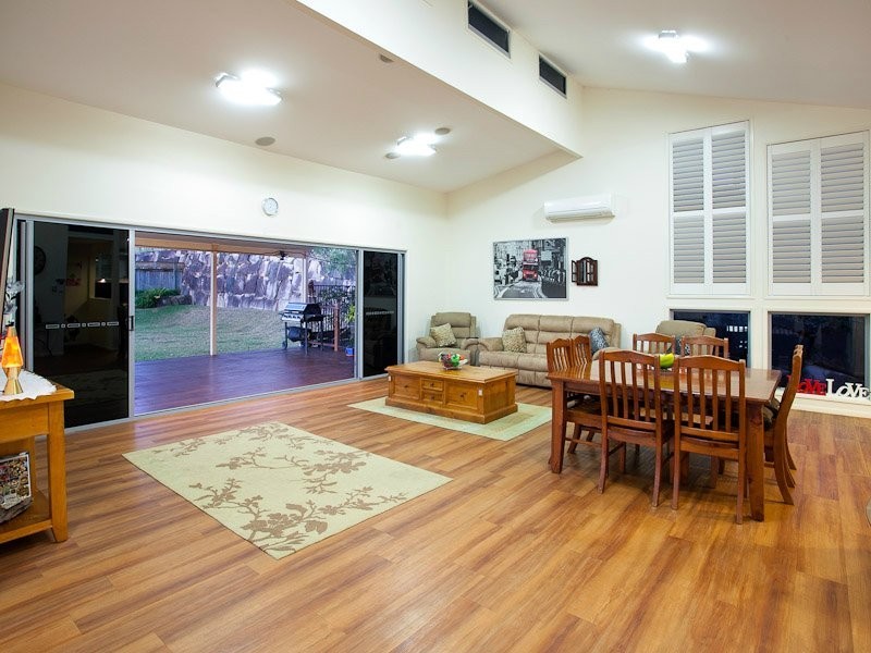 7 Lee Close, Albany Creek QLD 4035