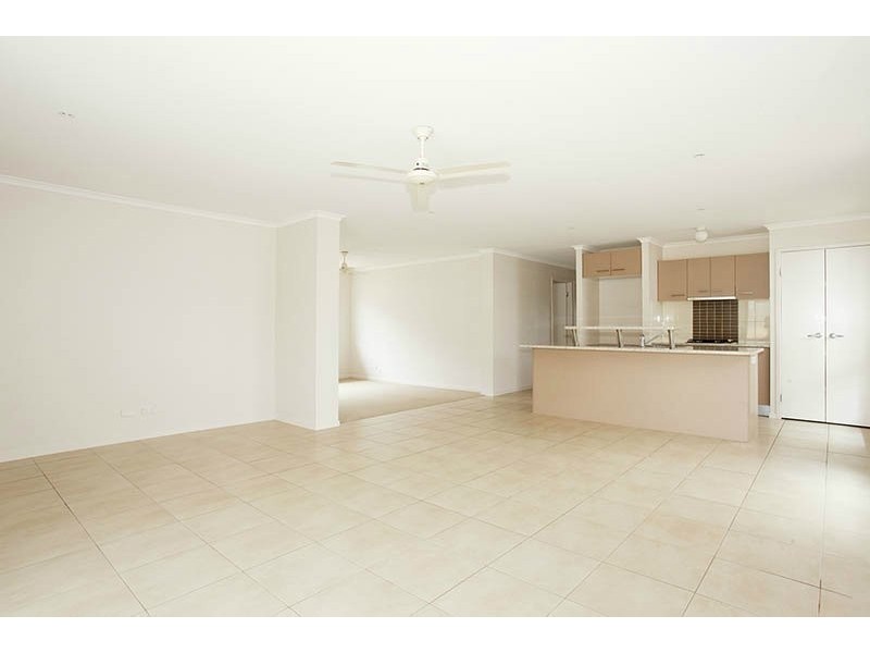 64 Winlock Circuit, Warner QLD 4500