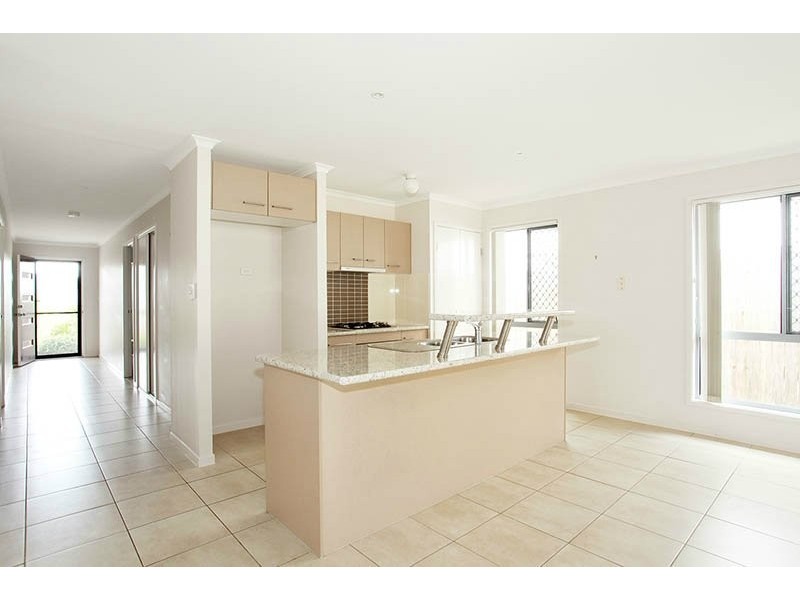 64 Winlock Circuit, Warner QLD 4500