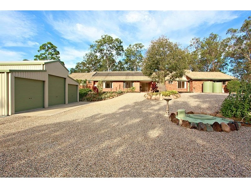 3 Peppermint Drive, Cashmere QLD 4500