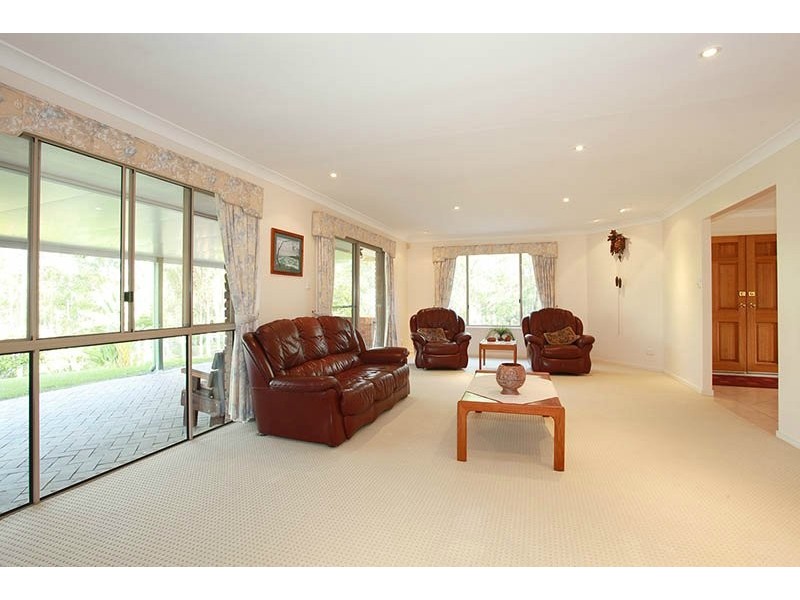 3 Peppermint Drive, Cashmere QLD 4500