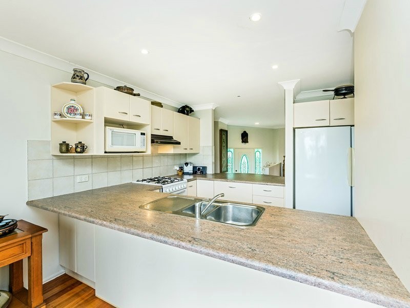 33 Maskell Court, Draper QLD 4520
