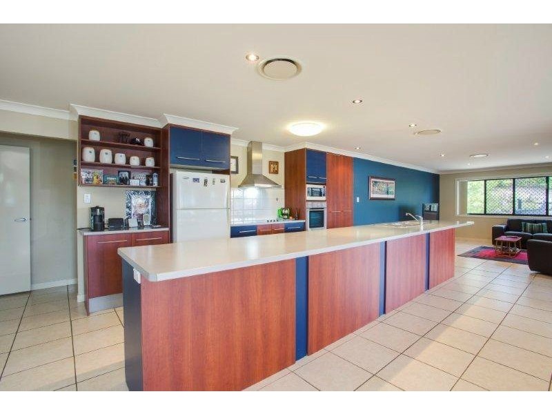 12 Jubilee Court, Eatons Hill QLD 4037