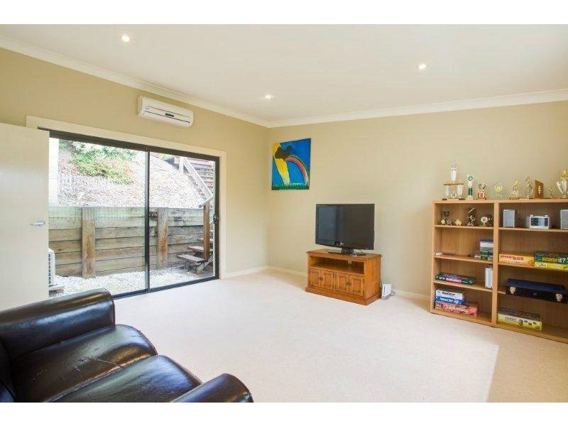 12 Jubilee Court, Eatons Hill QLD 4037