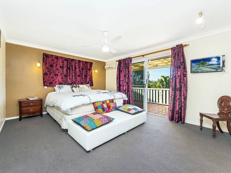 33 Daniel Drive, Albany Creek QLD 4035