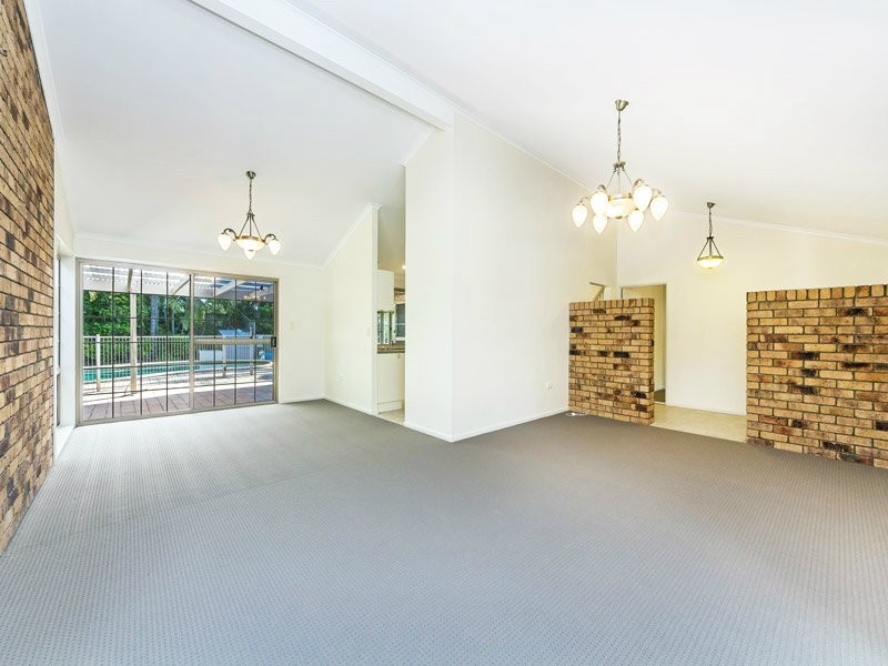 11 Heath Court, Cashmere QLD 4500
