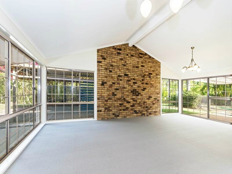 11 Heath Court, Cashmere QLD 4500