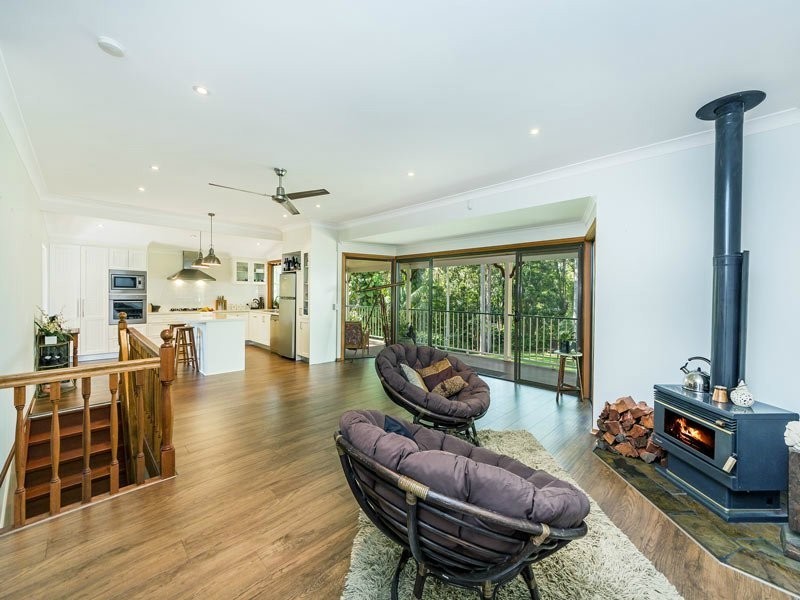 5 Lindale Court, Cashmere QLD 4500