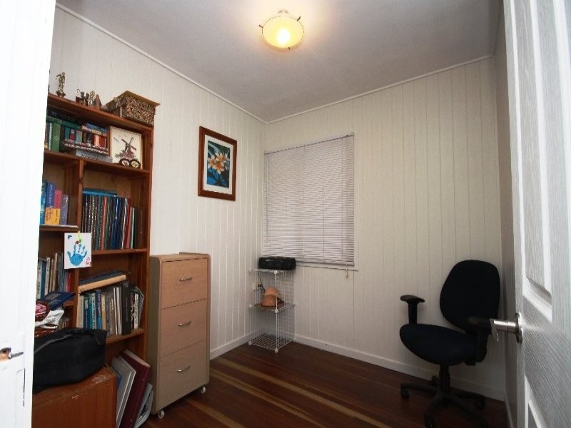 34 Glenmore Street, Kallangur QLD 4503