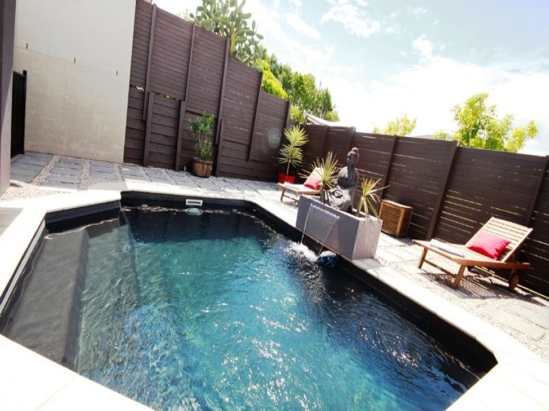15 Lilly Crescent, Kallangur QLD 4503