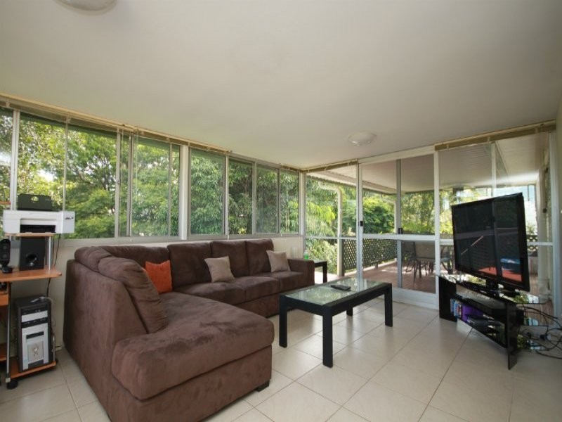 3 Loowa Street, Kallangur QLD 4503