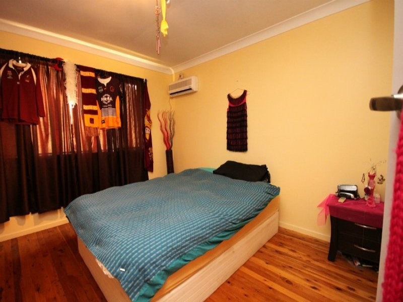 68 Wattle Street, Kallangur QLD 4503