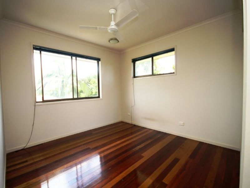 2 Valence Court, Petrie QLD 4502