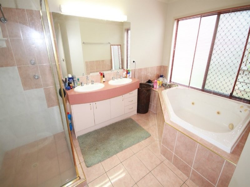 22 Drysdale Crt, Murrumba Downs QLD 4503