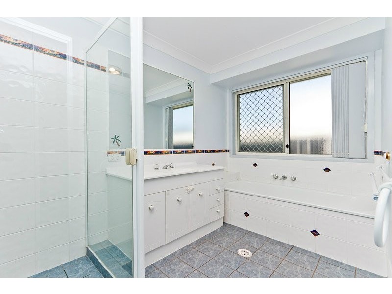 49 Blue Mountain Crescent, Warner QLD 4500