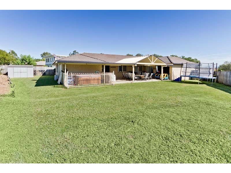 49 Blue Mountain Crescent, Warner QLD 4500