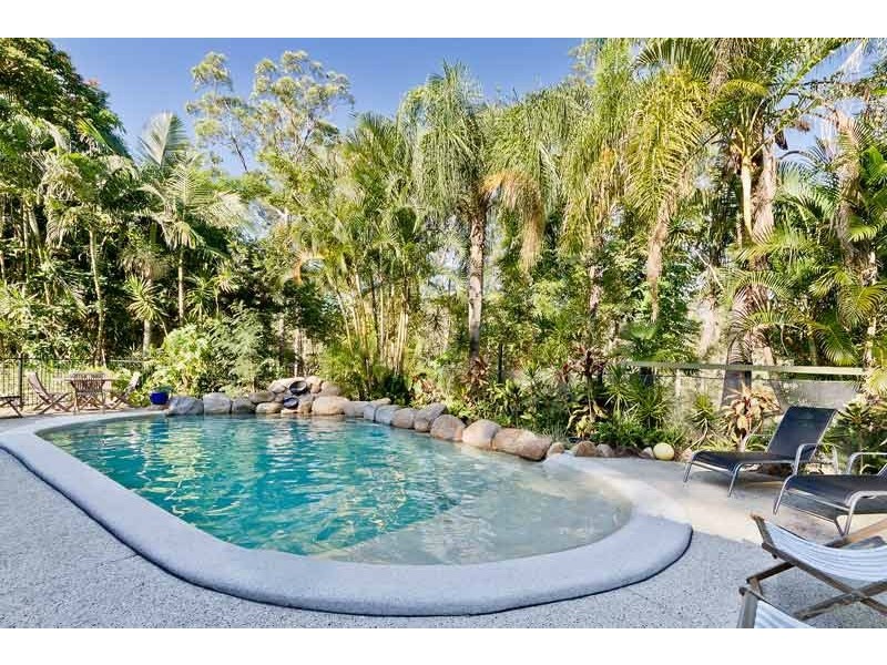 12 Prasada Court, Eatons Hill QLD 4037