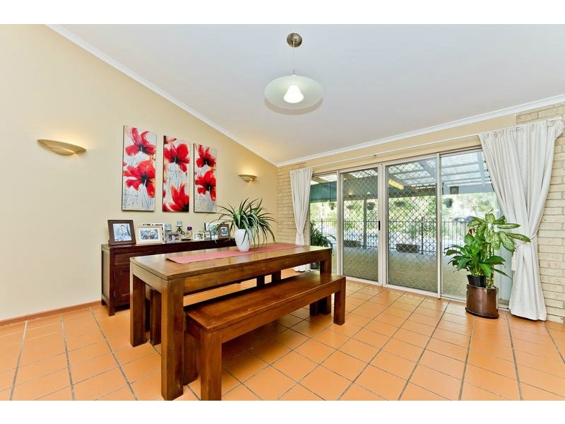 12 Prasada Court, Eatons Hill QLD 4037