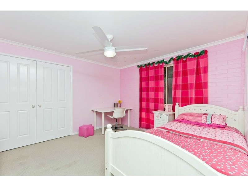 12 Prasada Court, Eatons Hill QLD 4037