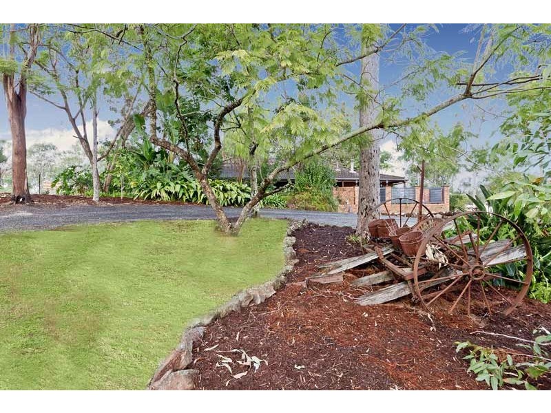 1089 Dayboro Rd, Whiteside QLD 4503