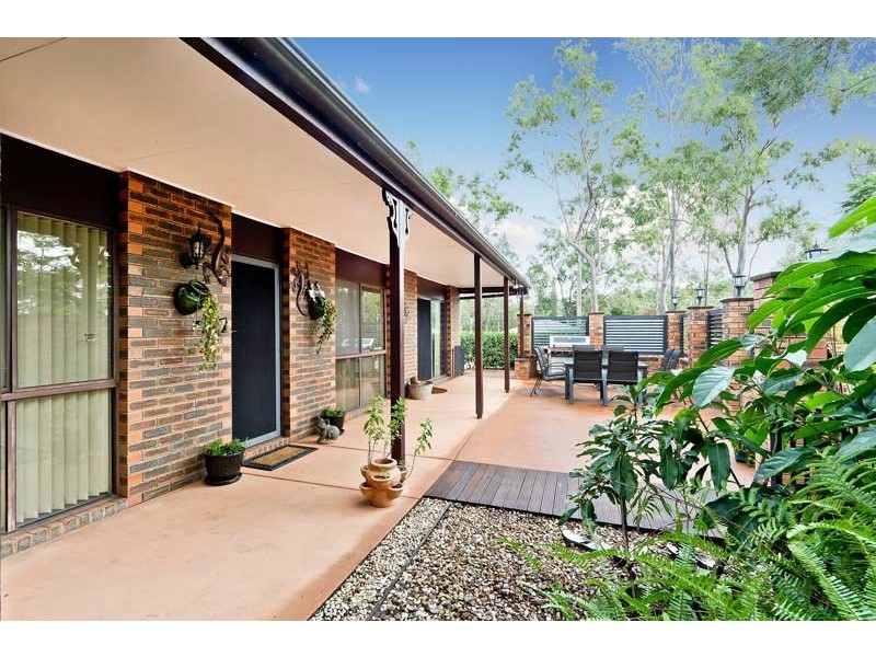 1089 Dayboro Rd, Whiteside QLD 4503