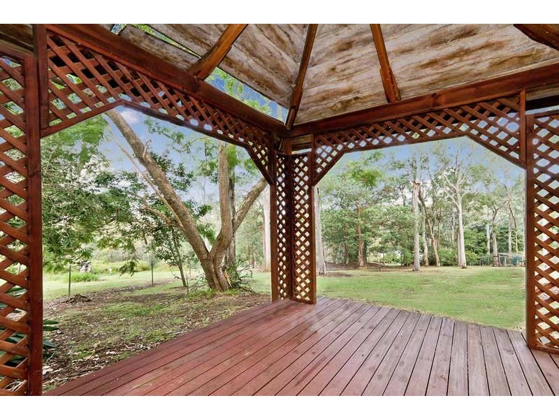 1089 Dayboro Rd, Whiteside QLD 4503