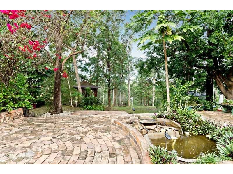 1089 Dayboro Rd, Whiteside QLD 4503